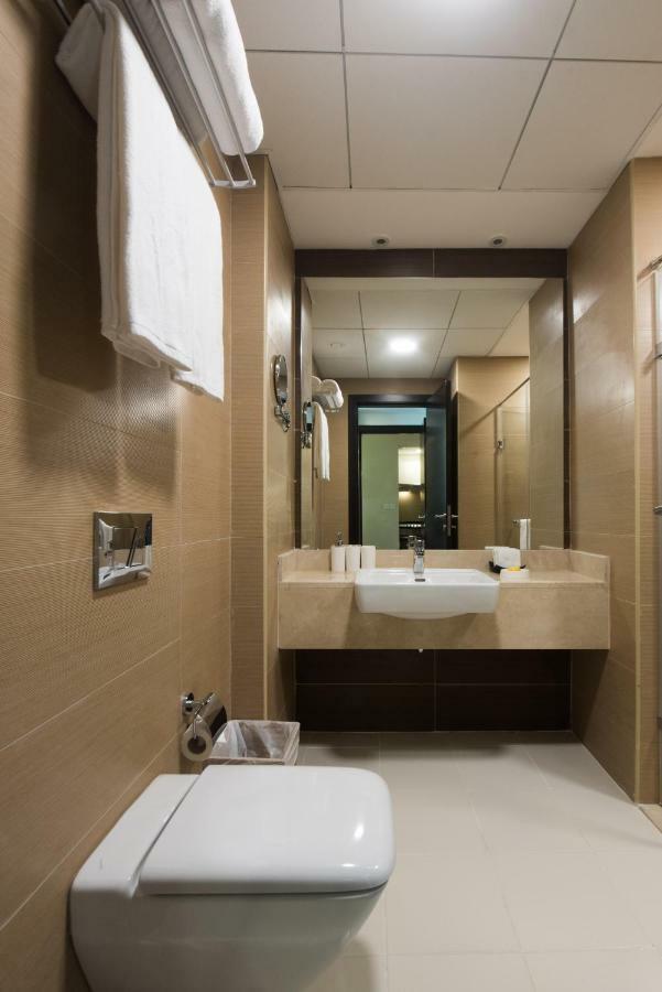 Fantastay Sparkle Tower Luxury 1 Br Dubai Dış mekan fotoğraf