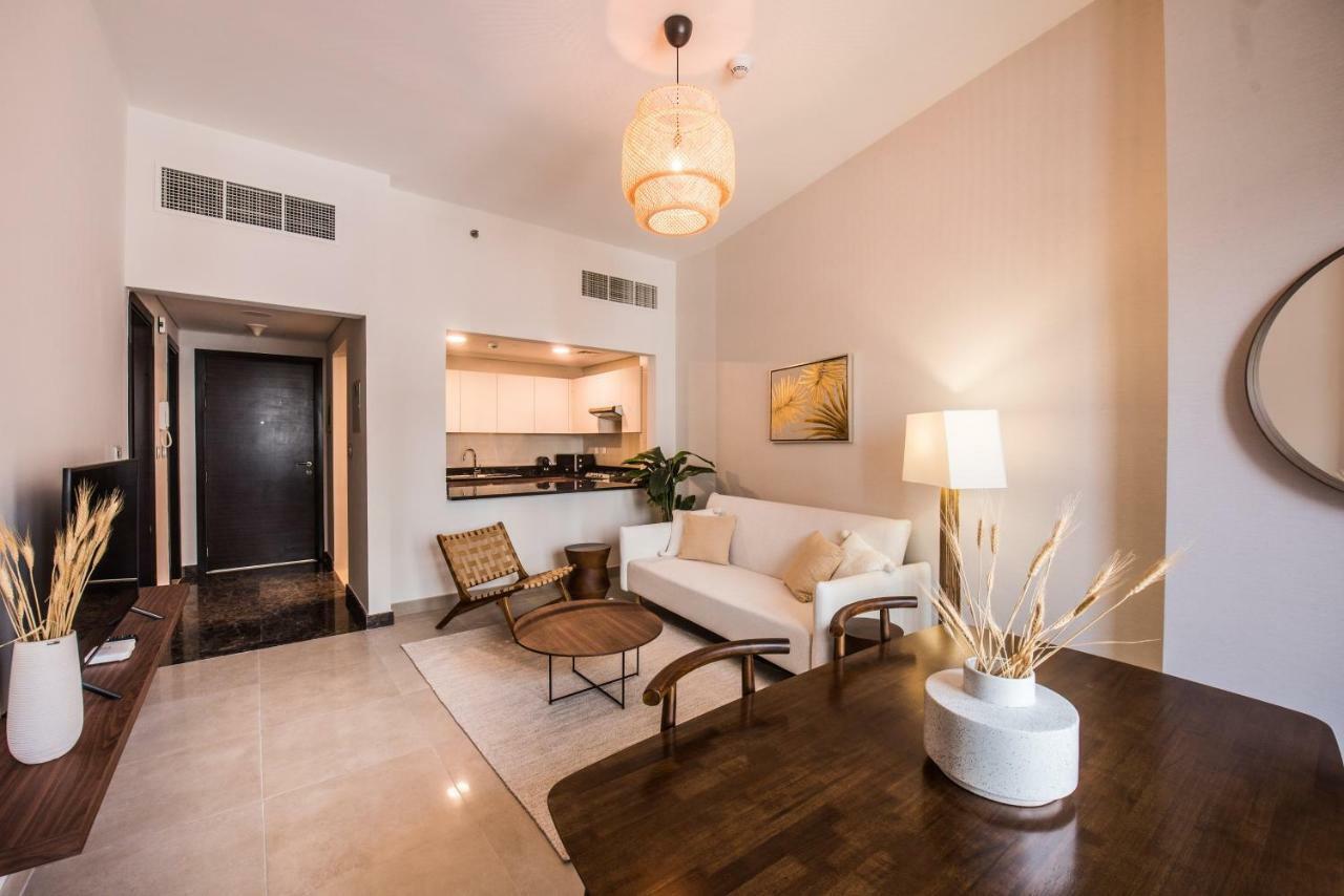 Fantastay Sparkle Tower Luxury 1 Br Dubai Dış mekan fotoğraf